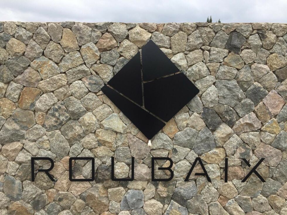 Aluminium & ACM Signs - Design | Manufacture | Install