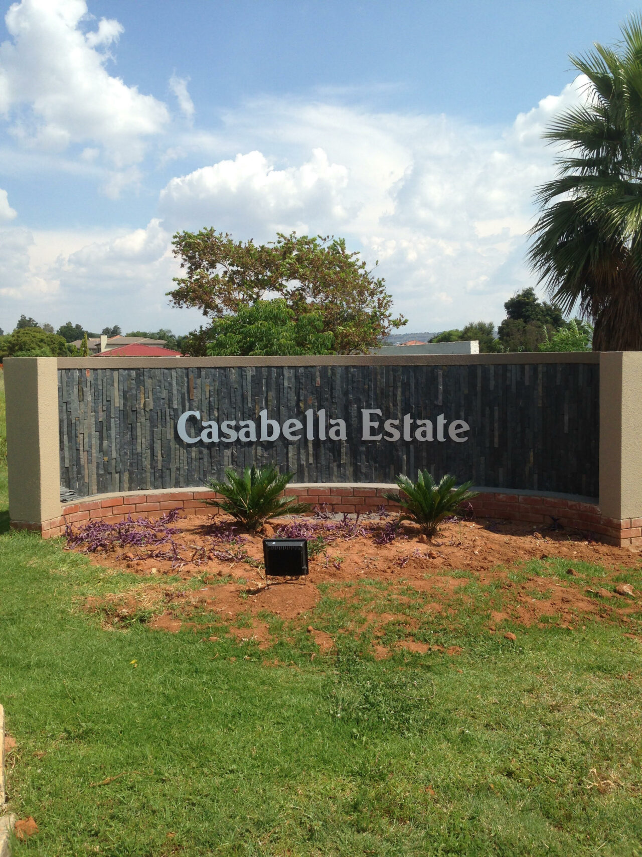 Aluminium & ACM Signs - Design | Manufacture | Install